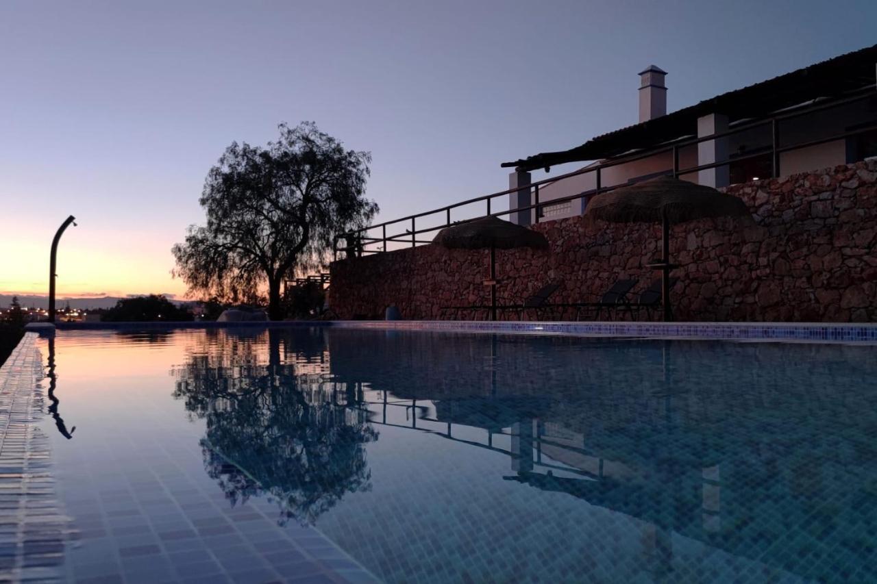 Monte Das Fontainhas Pera Exterior photo